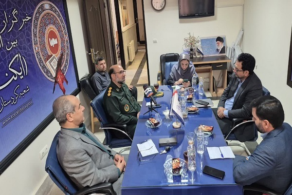 نشست تخصصی «روایتگری دفاع مقدس دیروز و جنگ 12 روزره امروز در بستر رسانه» نشست تخصصی «روایتگری دفاع مقدس دیروز و جنگ 12 روزره امروز در بستر رسانه»