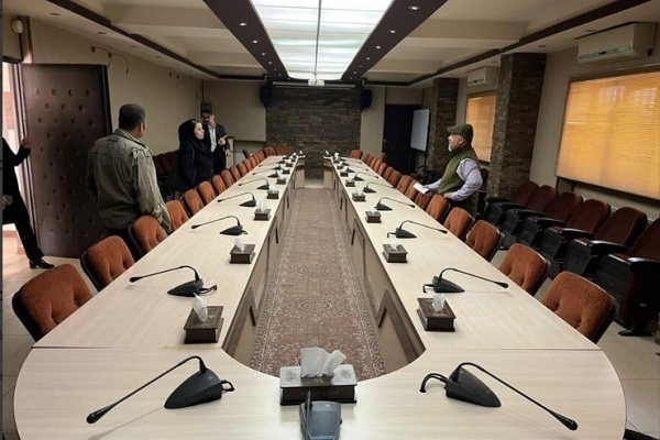 بازدید از محل برگزاری جشنواره تئاتر منطقه ای معلولان زاگرس بازدید از محل برگزاری جشنواره تئاتر منطقه ای معلولان زاگرس