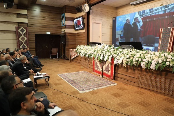 افتتاح پروژه با حضور رئیس جمهور در کردستان افتتاح پروژه با حضور رئیس جمهور در کردستان