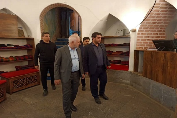 بازدید از روند واگذاری و احیای حمام خان و حمام عبدالخالق سنندج بازدید از روند واگذاری و احیای حمام خان و حمام عبدالخالق سنندج