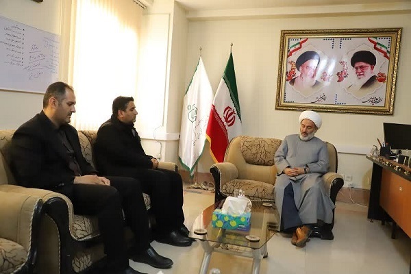 دیدار شهردار سنندج با مدیرکل اوقاف و امور خیریه کردستان دیدار شهردار سنندج با مدیرکل اوقاف و امور خیریه کردستان