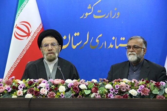 تشییع پیکر شهدا یادآور تربیت فاطمی است