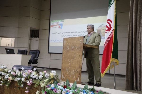 علیاکبر ورمقانی، معاون سیاسی، امنیتی و اجتماعی استانداری کردستان علیاکبر ورمقانی، معاون سیاسی، امنیتی و اجتماعی استانداری کردستان